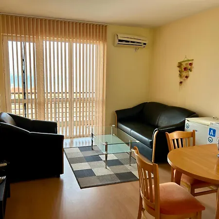 Zora Apartment *